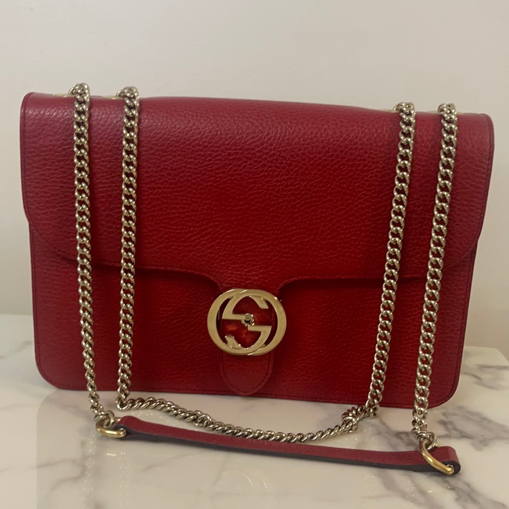 Gucci red bag with chain